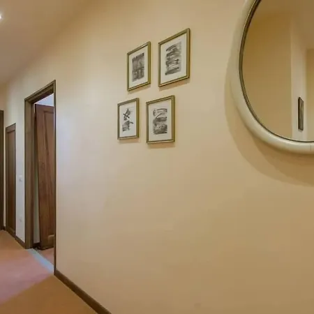 House In Blu דירה *